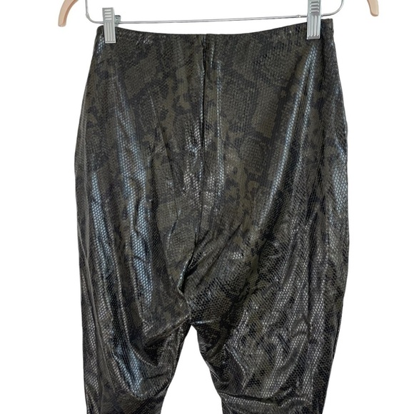 NWT Commando Faux Leather Moss Snake Leggings, Size 2X - Picture 8 of 9